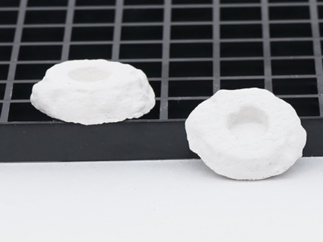 Ablegersteine 20 Stück / Rund 3 cm mit Loch